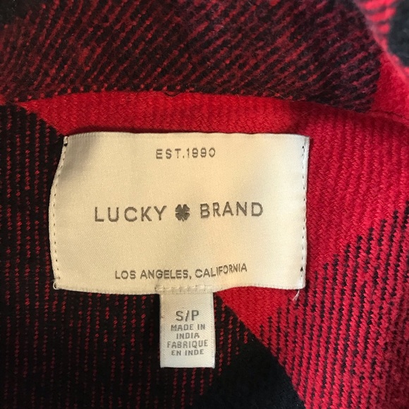 Classic plaid Shacket ❤️ - Picture 3 of 5